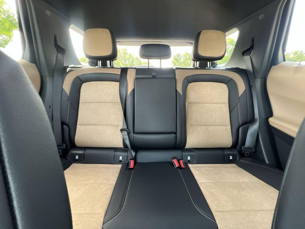 new 2026 Chevrolet Equinox car, priced at $34,690