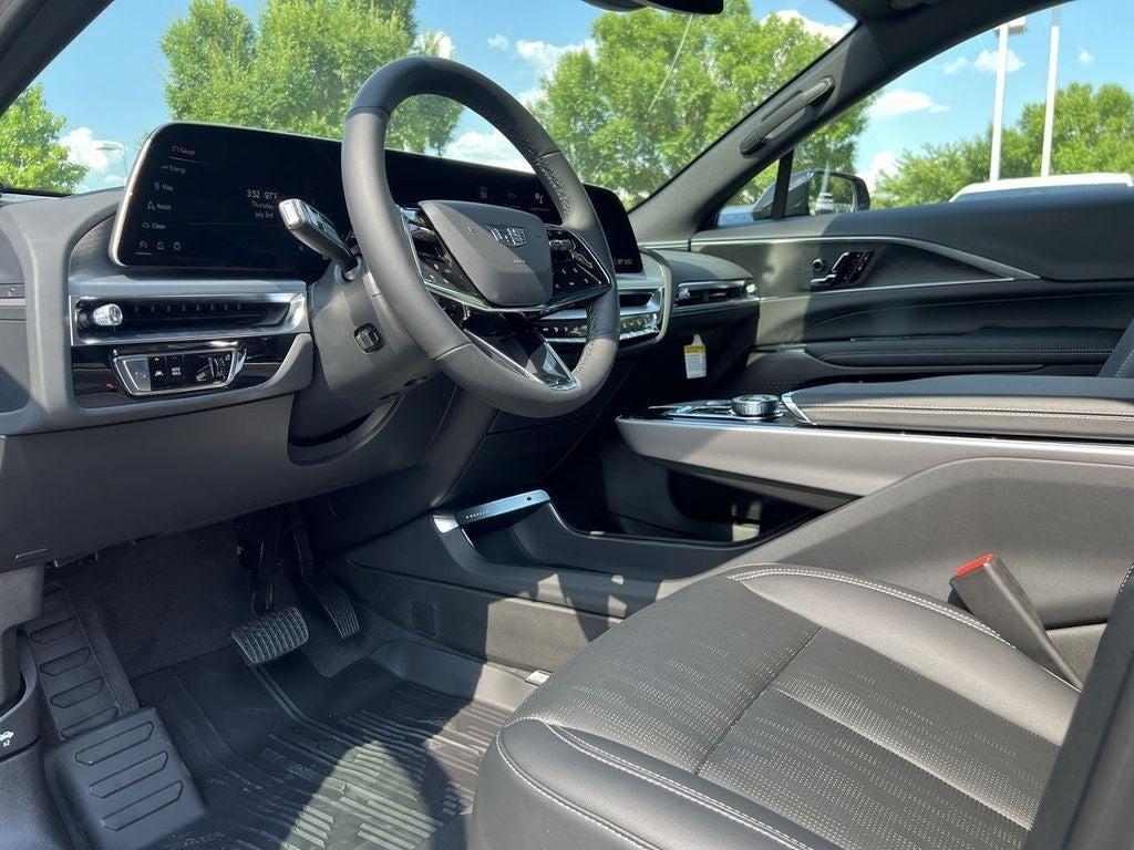 new 2025 Cadillac LYRIQ car