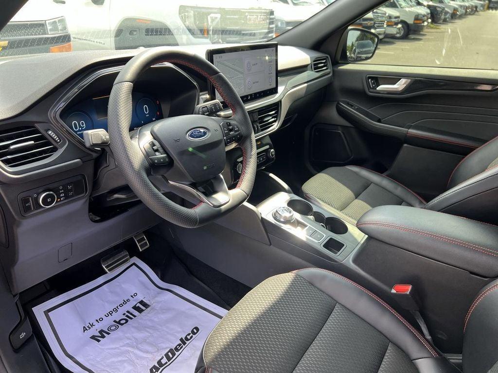 used 2023 Ford Escape car, priced at $26,500