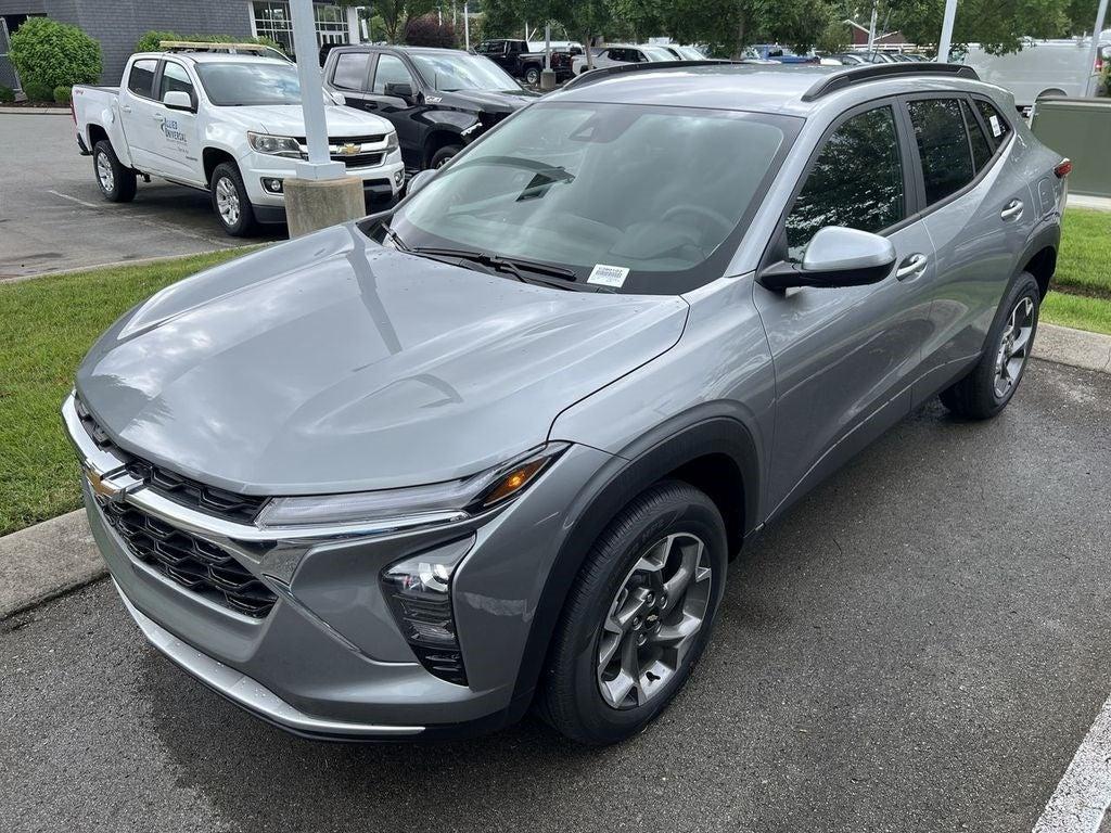 new 2025 Chevrolet Trax car, priced at $24,466
