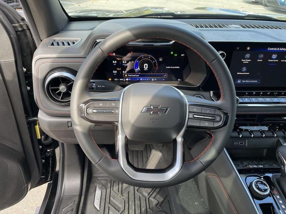 new 2024 Chevrolet Colorado car