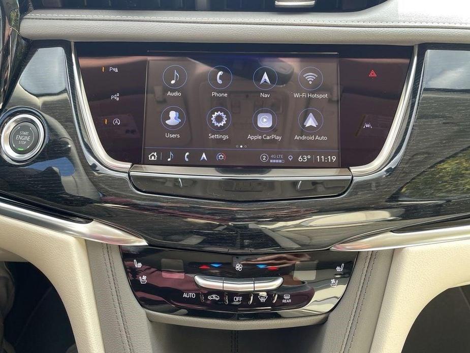 new 2025 Cadillac XT6 car