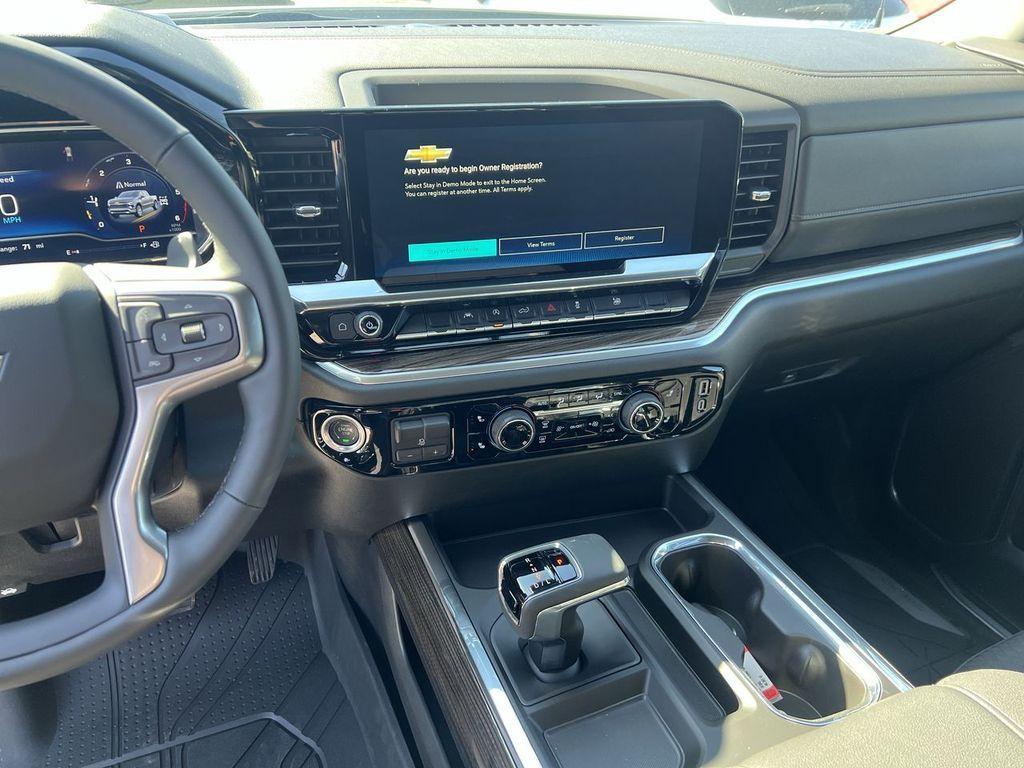 new 2025 Chevrolet Silverado 1500 car, priced at $59,815