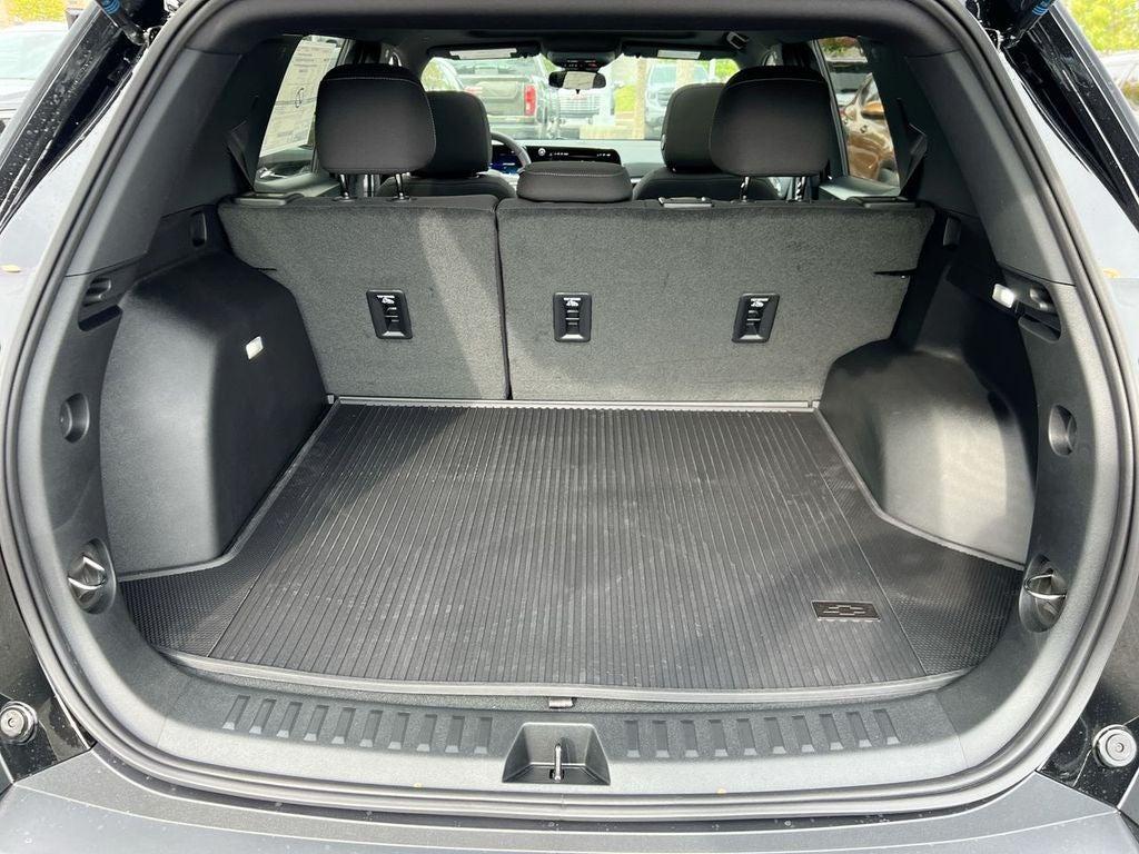 new 2026 Chevrolet Equinox car, priced at $31,981