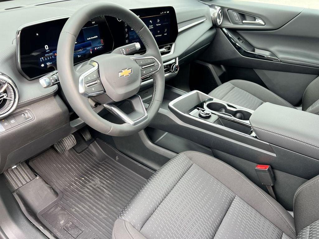 new 2026 Chevrolet Equinox car, priced at $31,981