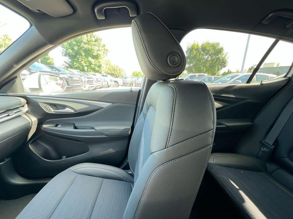 new 2025 Buick Envista car, priced at $25,790