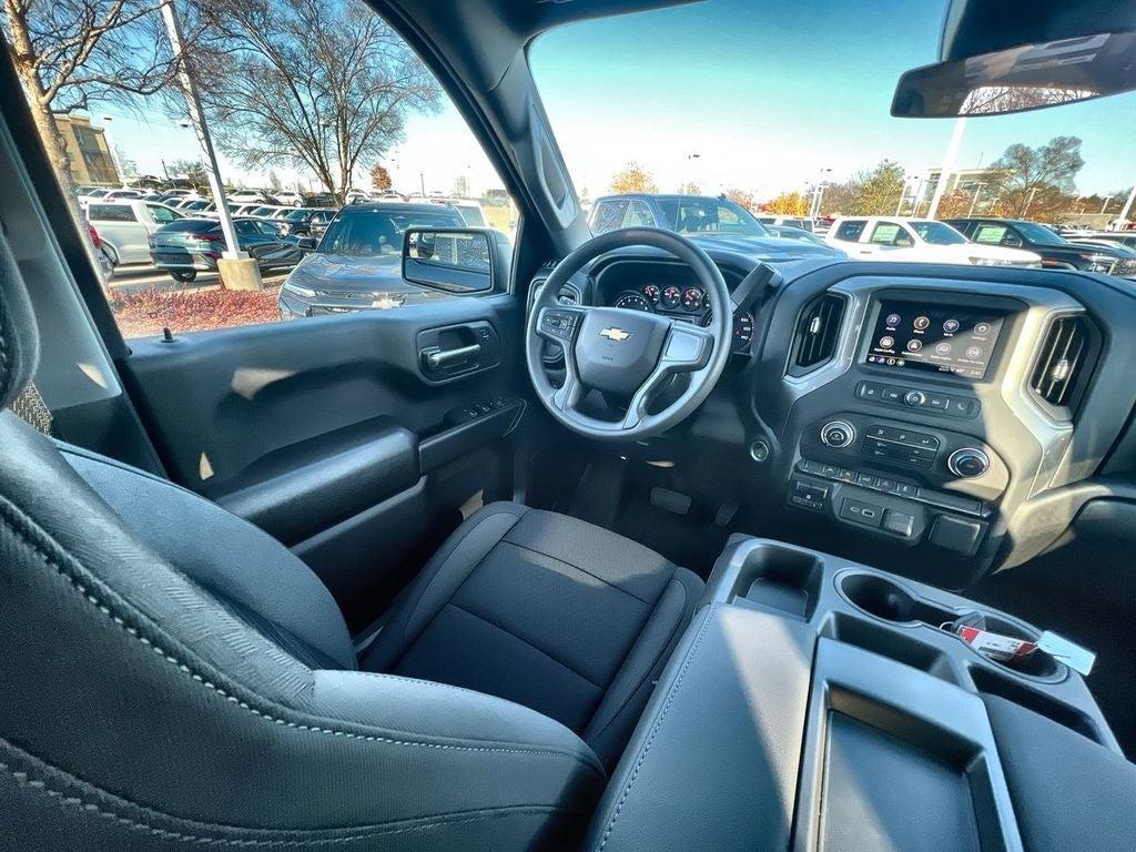 new 2025 Chevrolet Silverado 1500 car, priced at $43,590