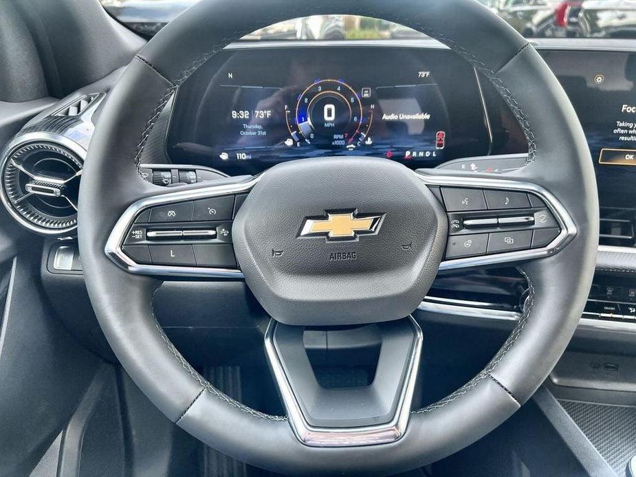 new 2025 Chevrolet Equinox car