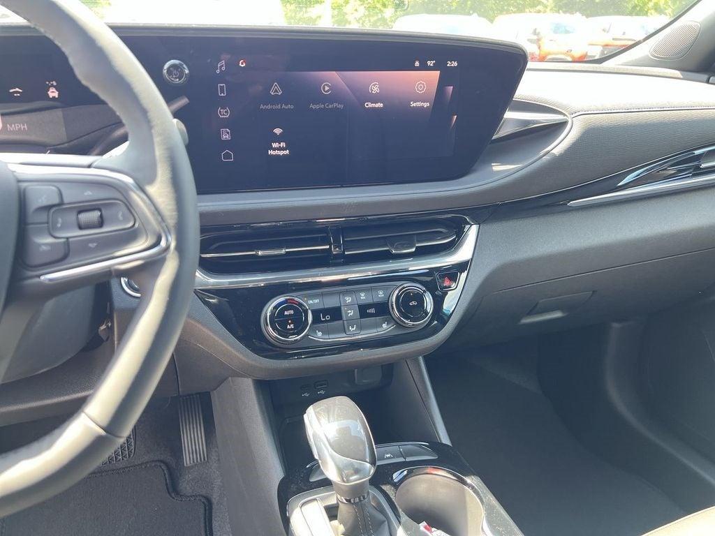 new 2025 Buick Envista car, priced at $29,970