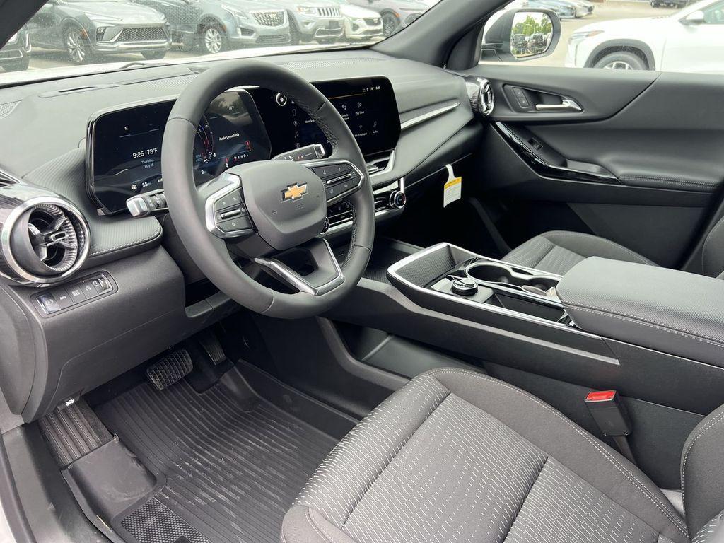 new 2026 Chevrolet Equinox car, priced at $32,245