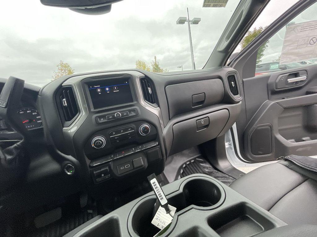 new 2025 Chevrolet Silverado 2500 car, priced at $56,238