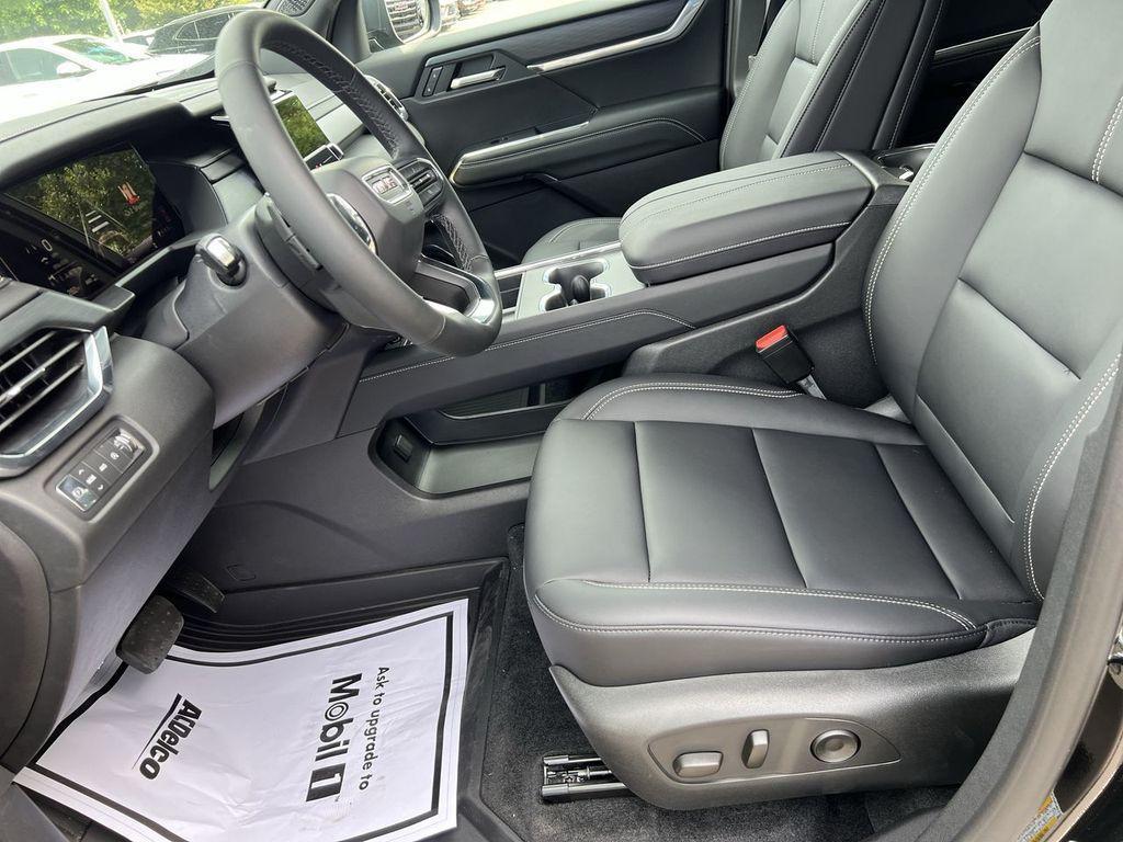 new 2025 GMC Acadia car, priced at $52,075