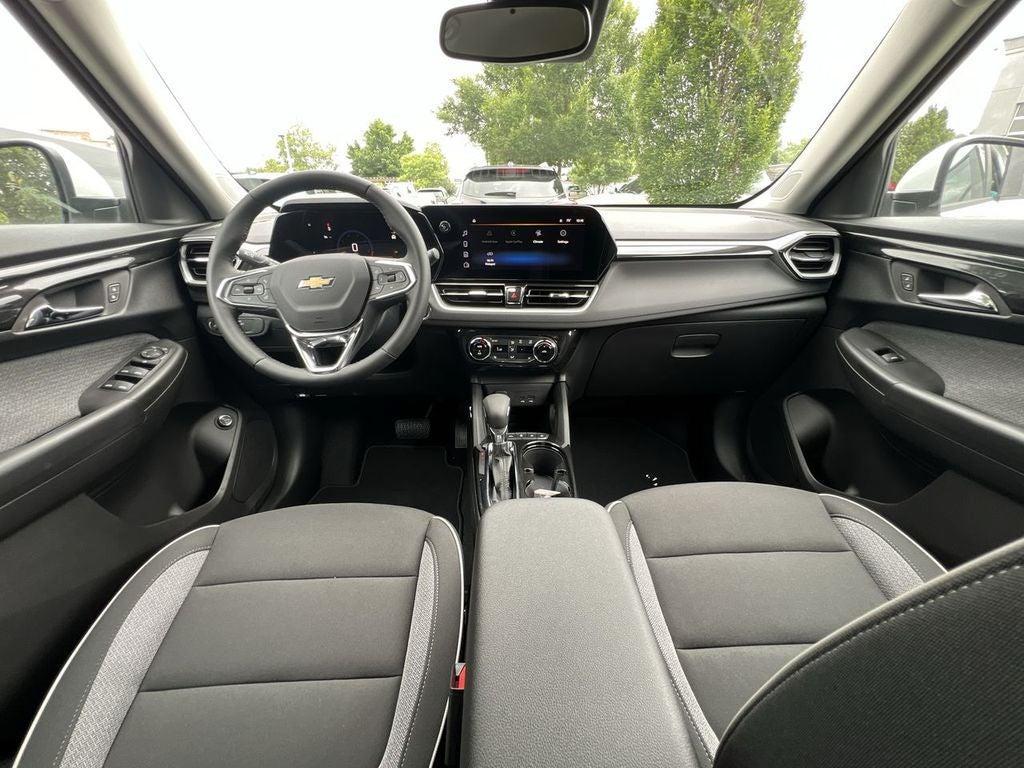 new 2026 Chevrolet TrailBlazer car, priced at $28,670