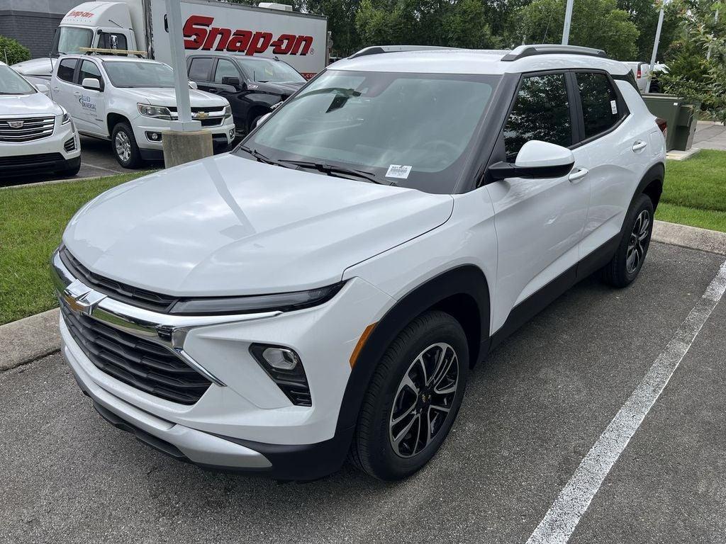 new 2026 Chevrolet TrailBlazer car, priced at $28,670