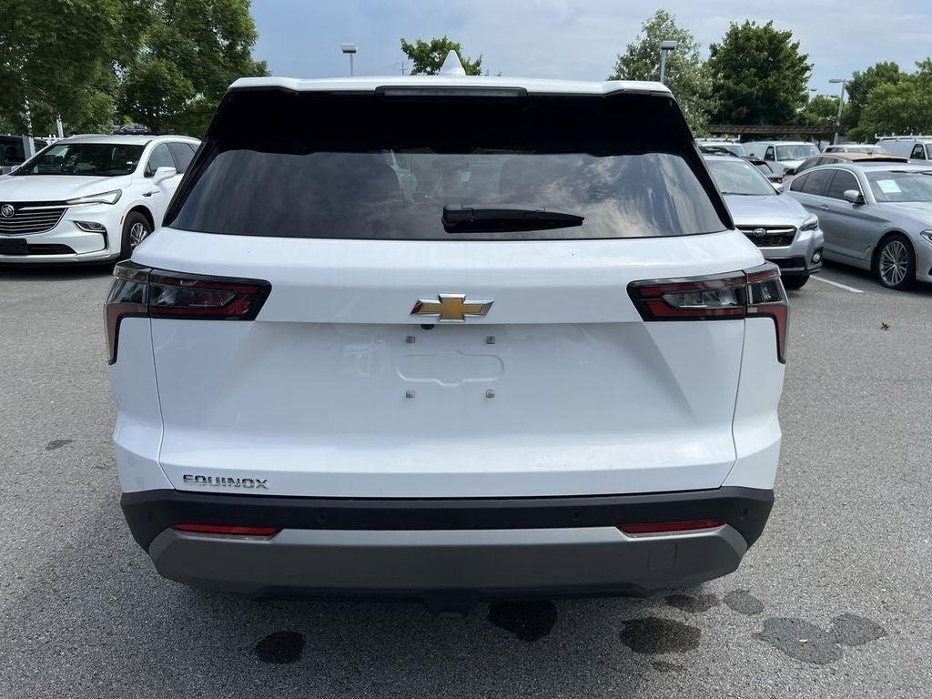 new 2026 Chevrolet Equinox car, priced at $30,320