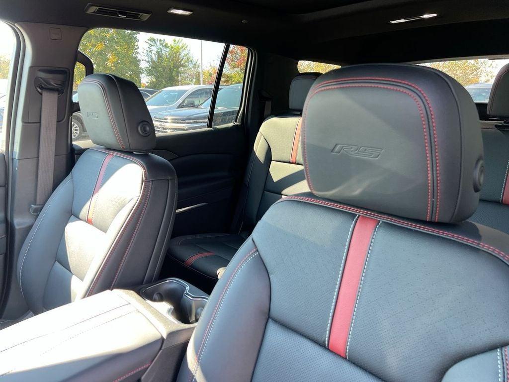 new 2026 Chevrolet Traverse car, priced at $59,868