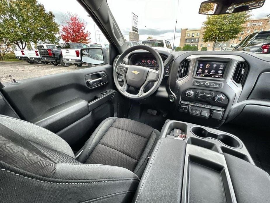 new 2025 Chevrolet Silverado 1500 car