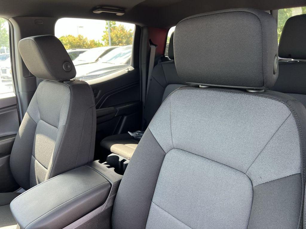 new 2025 Chevrolet Colorado car, priced at $36,020