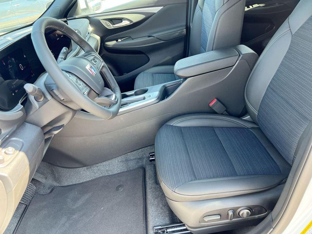new 2025 Buick Envista car, priced at $26,785