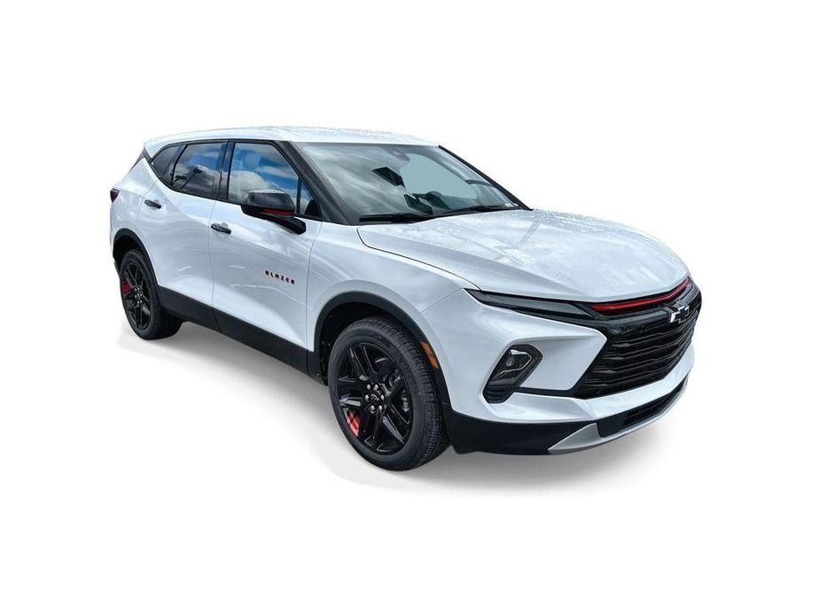 new 2025 Chevrolet Blazer car, priced at $37,380