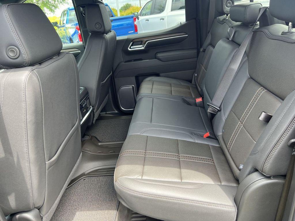 new 2025 Chevrolet Silverado 1500 car, priced at $70,555