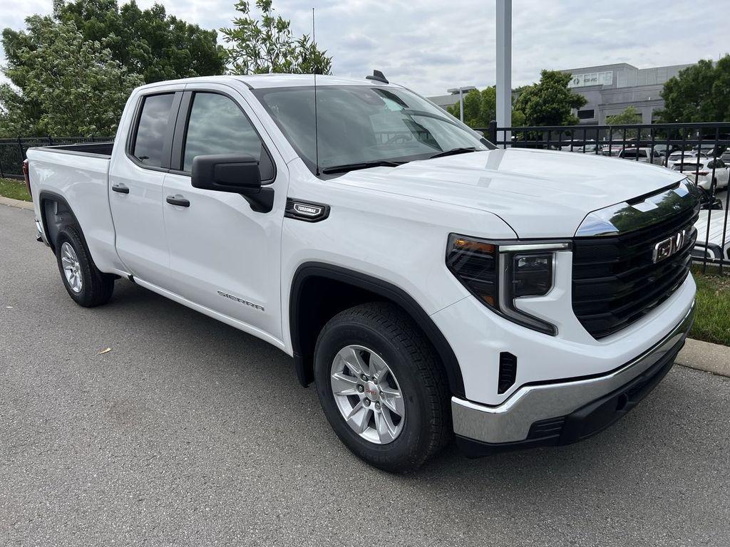 new 2025 GMC Sierra 1500 car, priced at $35,680