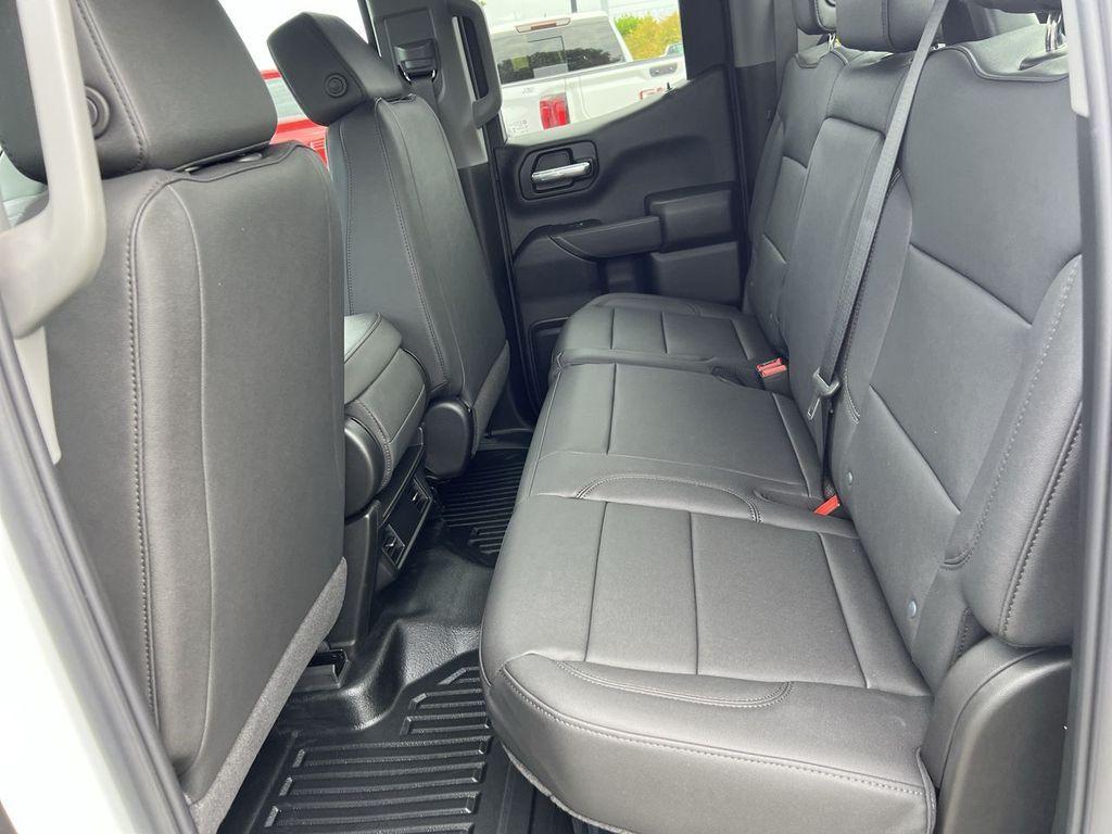 new 2025 GMC Sierra 1500 car, priced at $35,680