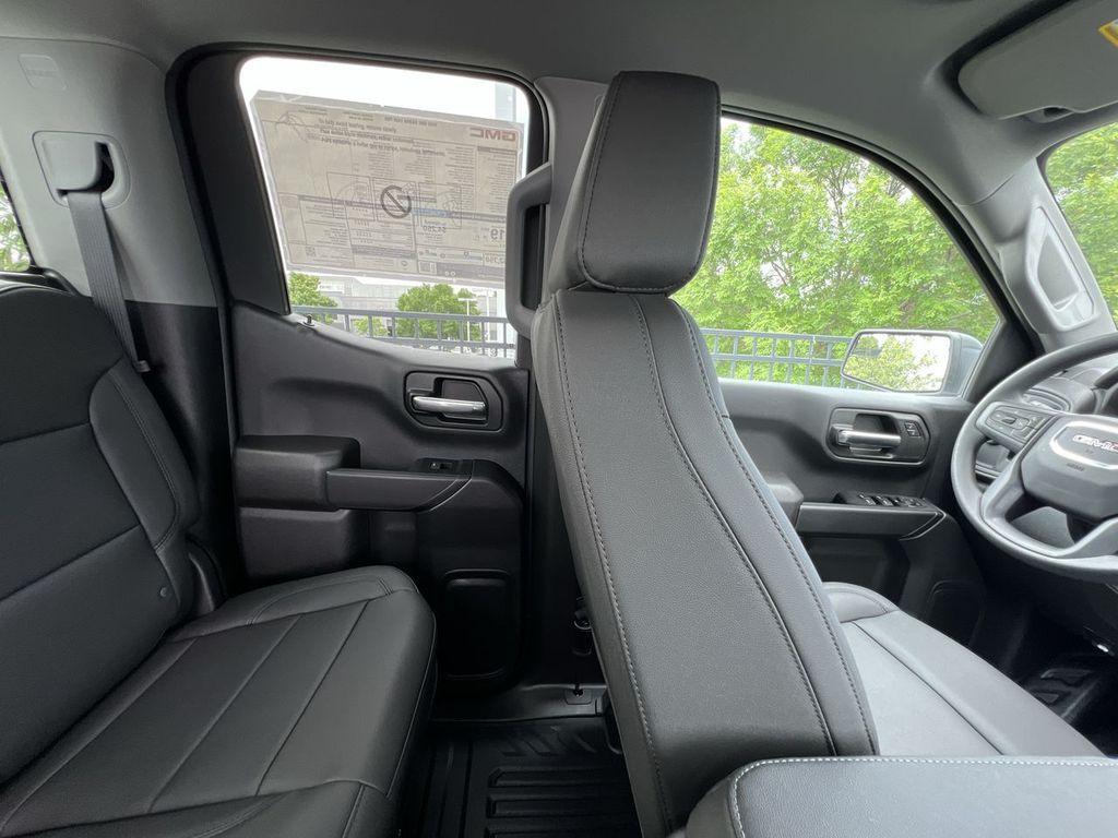new 2025 GMC Sierra 1500 car, priced at $35,680