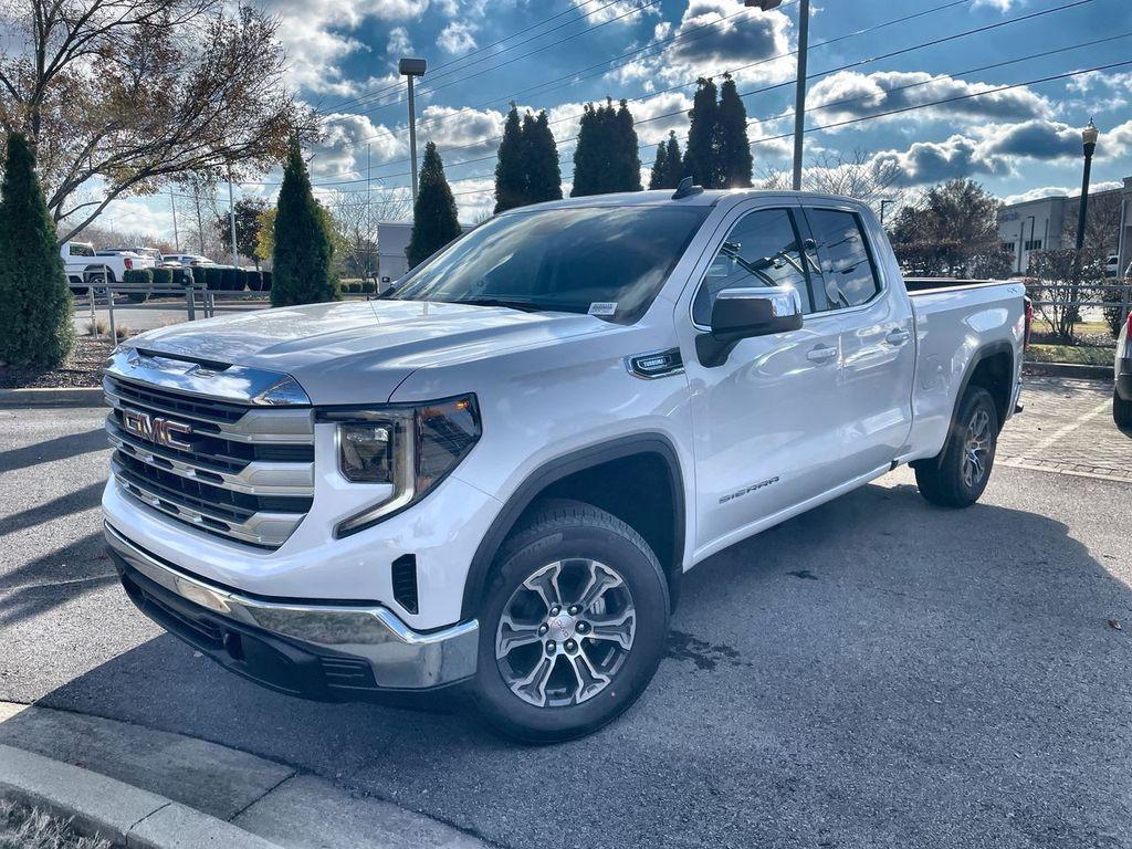 new 2025 GMC Sierra 1500 car, priced at $47,045