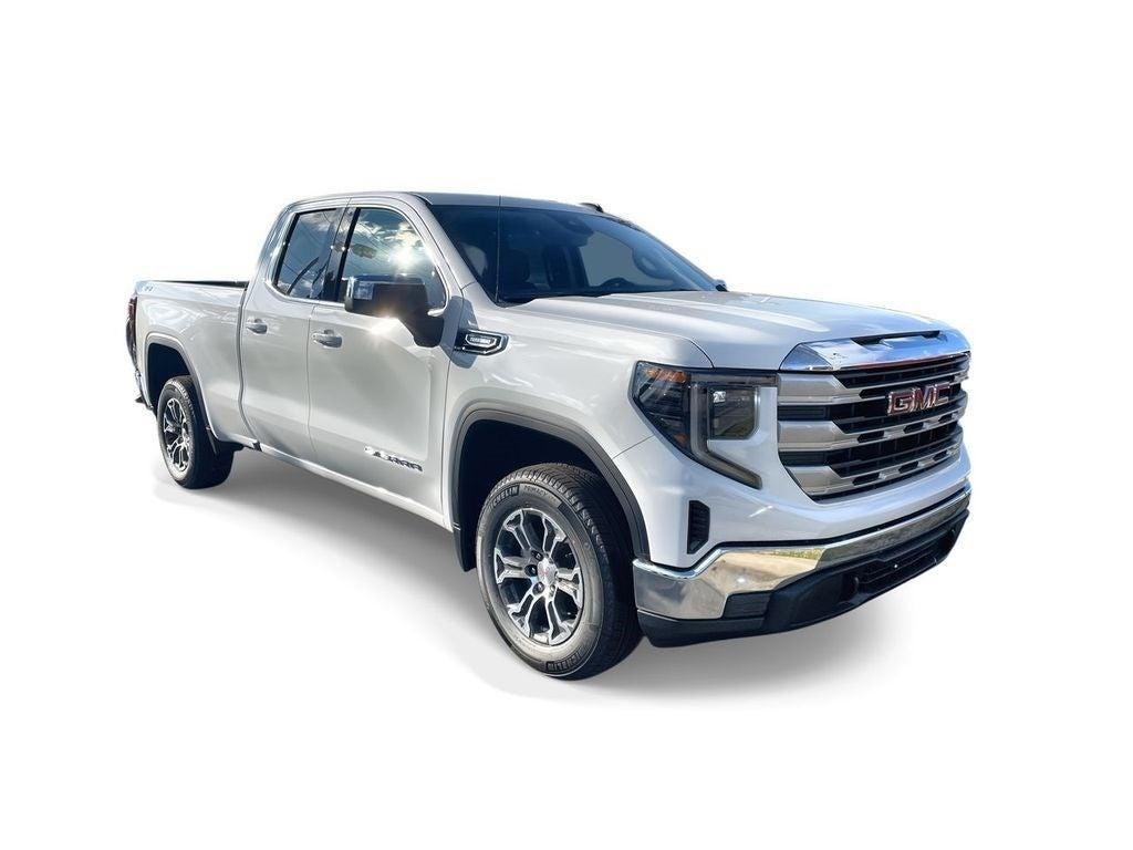 new 2025 GMC Sierra 1500 car, priced at $47,045