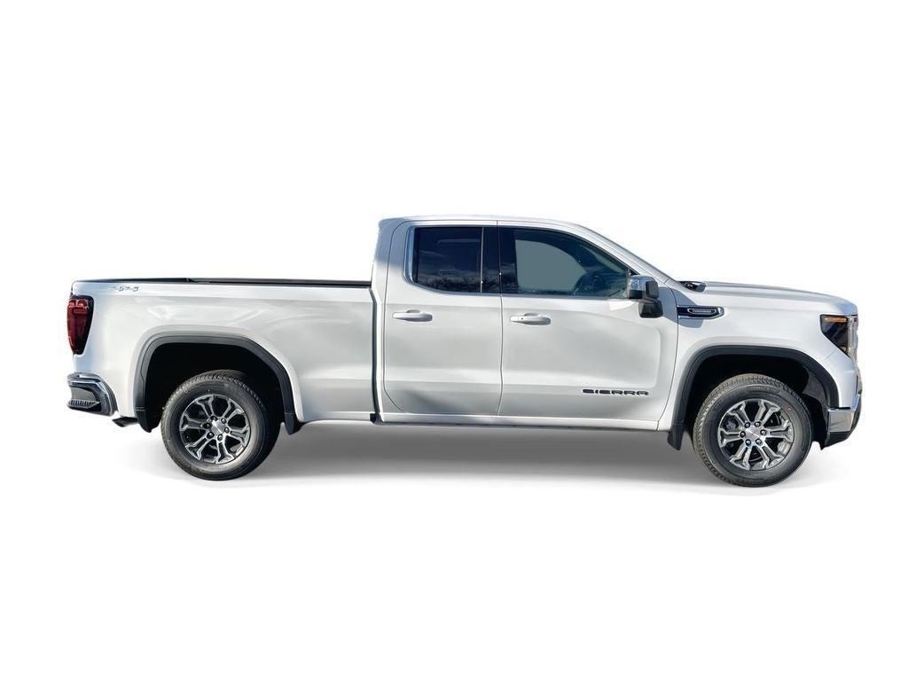 new 2025 GMC Sierra 1500 car, priced at $47,045