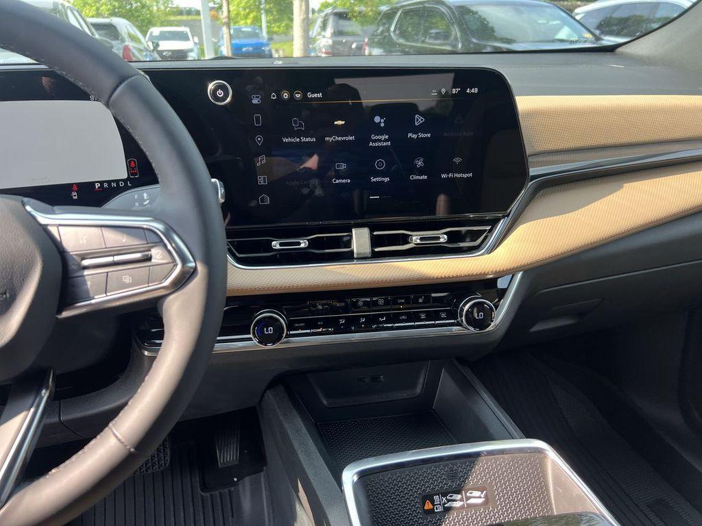 new 2026 Chevrolet Equinox car, priced at $34,690