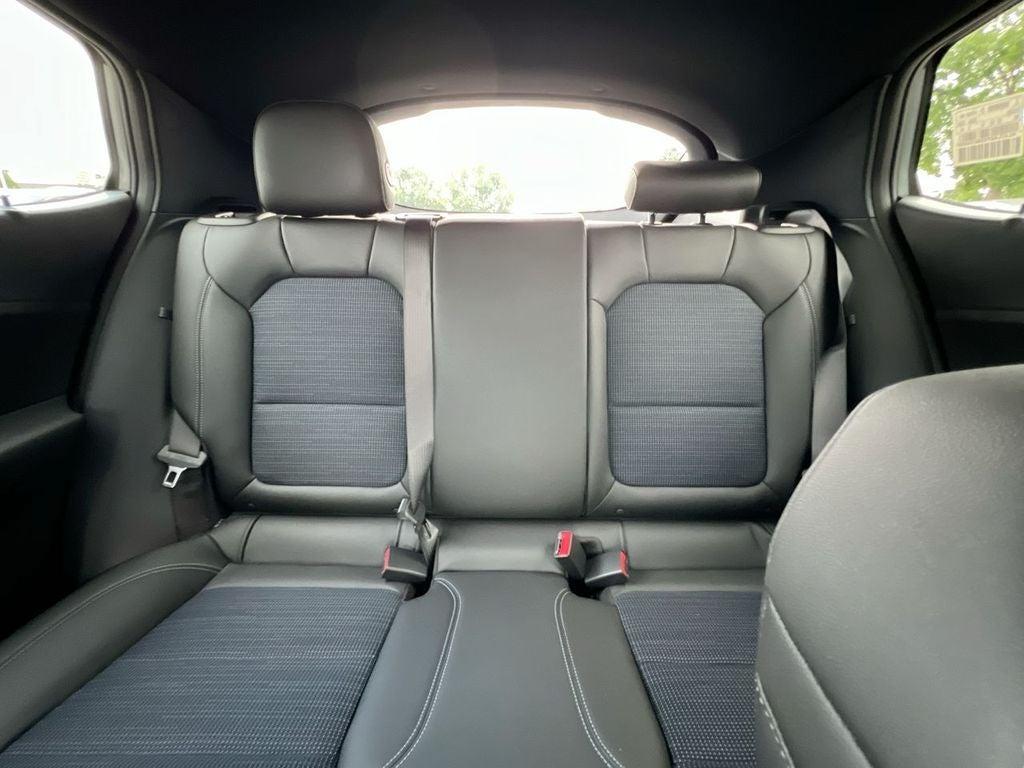 new 2025 Buick Envista car, priced at $27,280