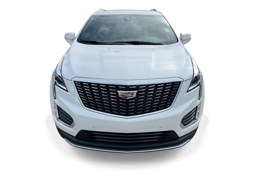 used 2025 Cadillac XT5 car, priced at $41,500
