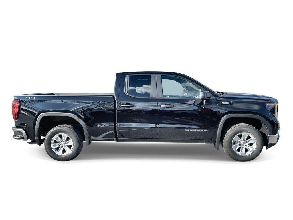 new 2025 GMC Sierra 1500 car, priced at $40,045