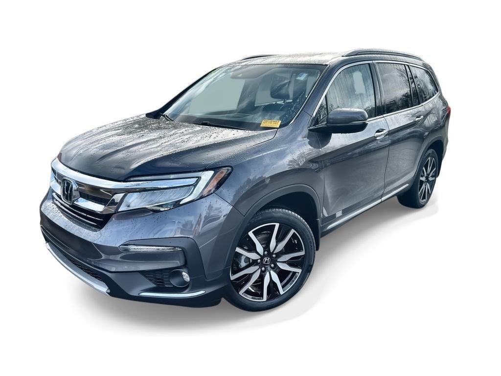 used 2022 Honda Pilot car, priced at $32,000