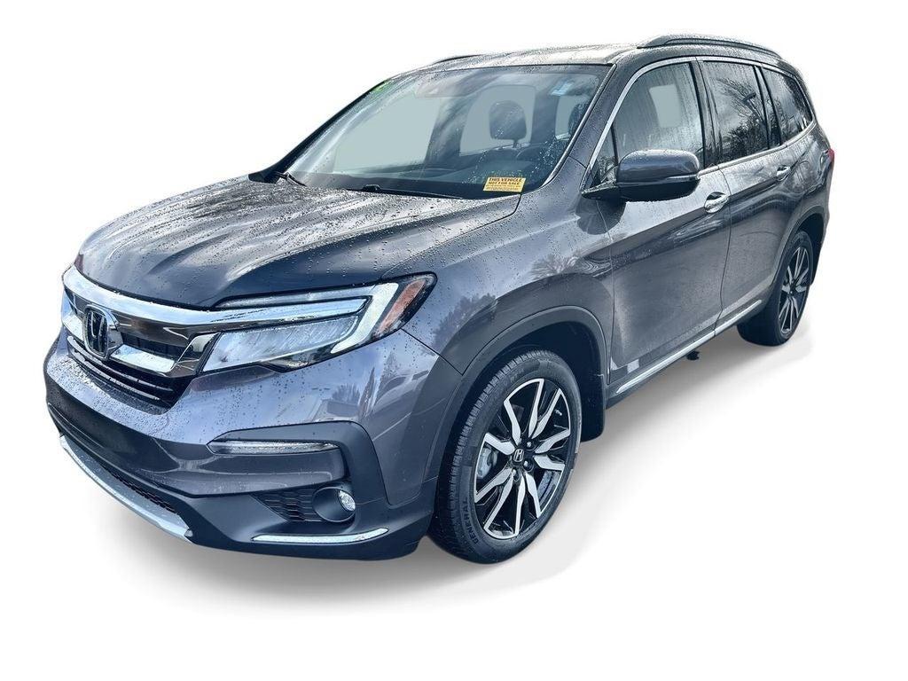 used 2022 Honda Pilot car, priced at $32,000