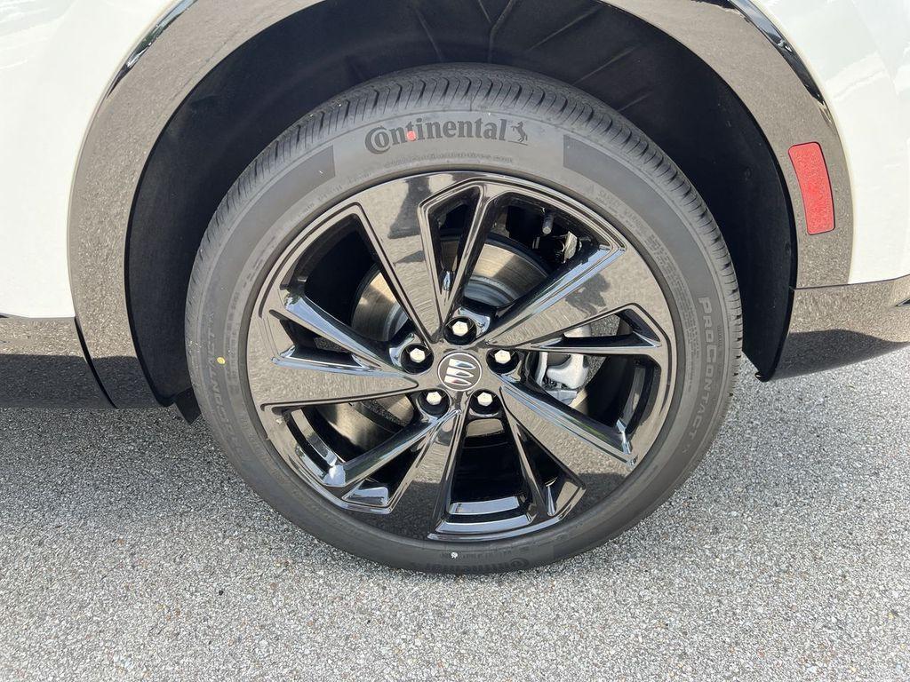 new 2025 Buick Envision car, priced at $40,430