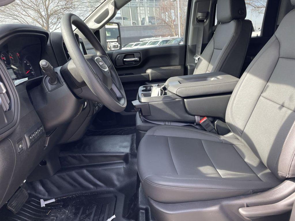 new 2025 GMC Sierra 2500 car, priced at $57,823