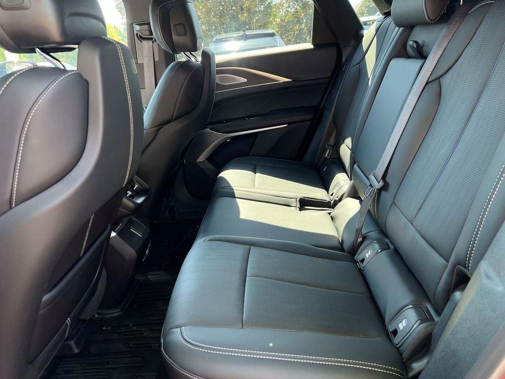 new 2025 Cadillac LYRIQ car