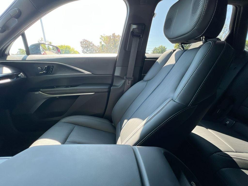 new 2025 Cadillac LYRIQ car