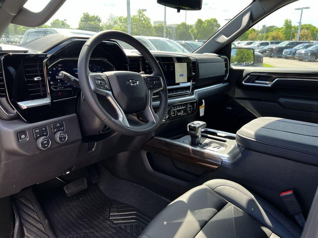 new 2025 Chevrolet Silverado 1500 car, priced at $67,215