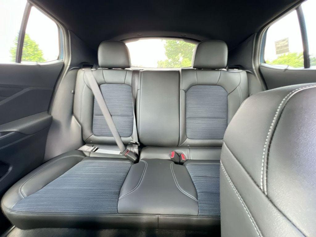 new 2025 Buick Envista car, priced at $27,280