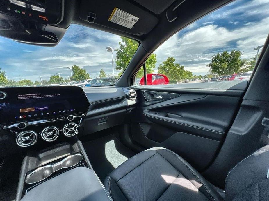 new 2024 Chevrolet Blazer EV car