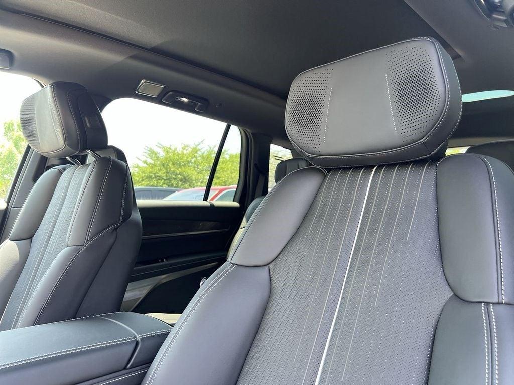 new 2026 Cadillac VISTIQ car