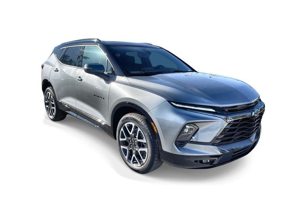 new 2025 Chevrolet Blazer car, priced at $47,040