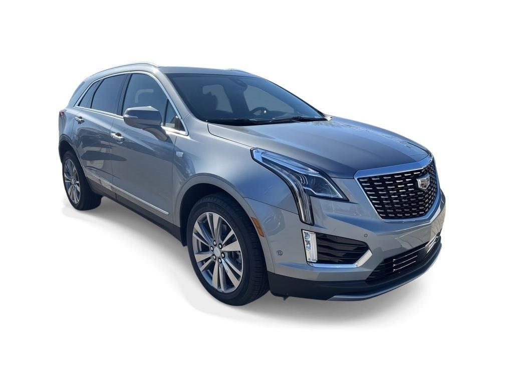 new 2024 Cadillac XT5 car