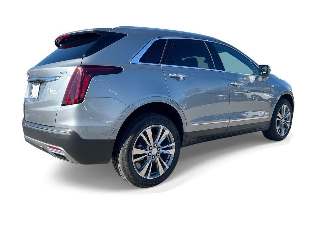 new 2024 Cadillac XT5 car