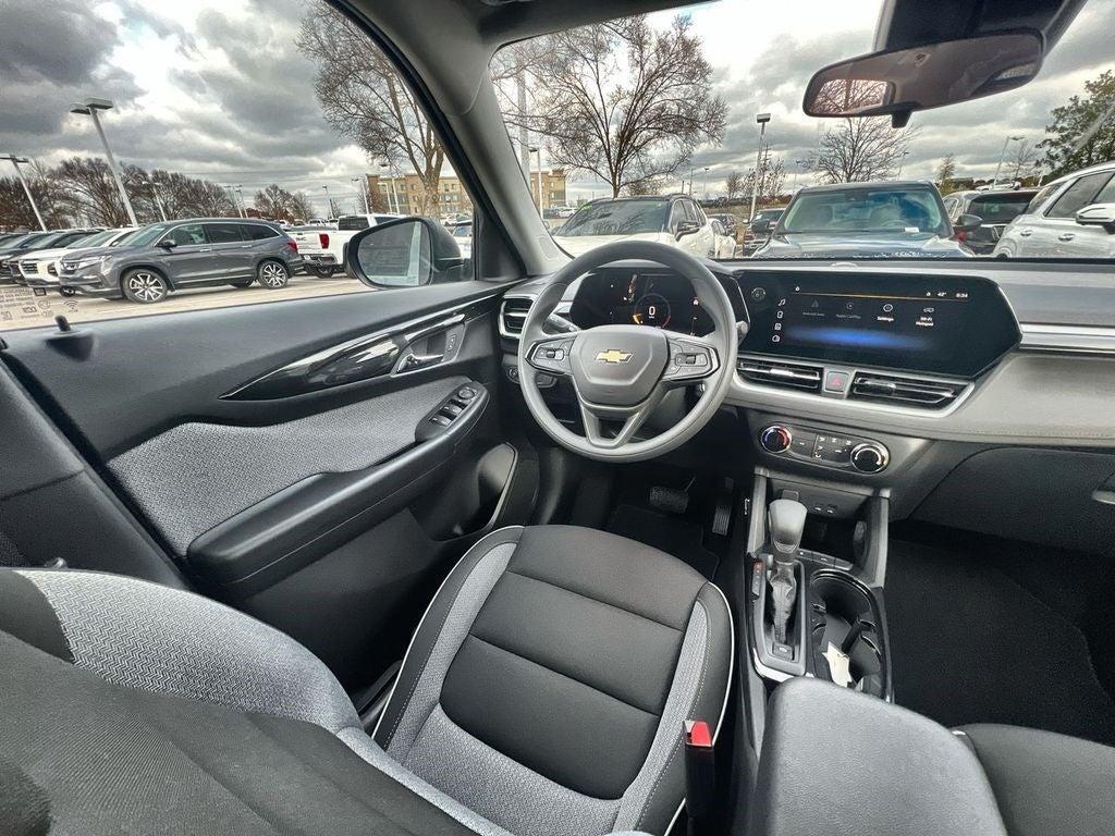 new 2025 Chevrolet TrailBlazer car, priced at $25,285