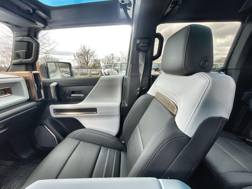 new 2025 GMC HUMMER EV SUV car, priced at $95,614